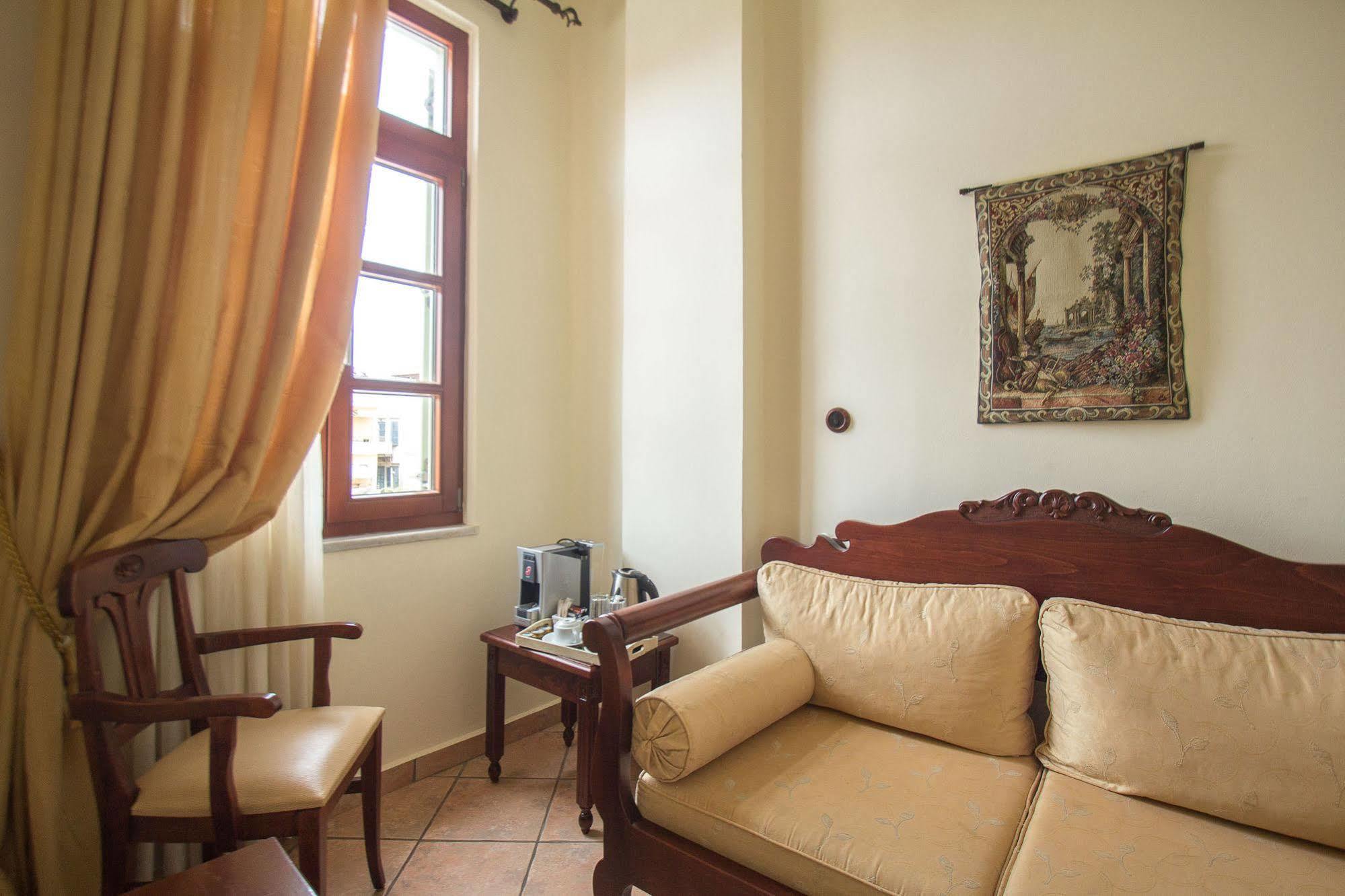 Vilelmine Hotel 3*